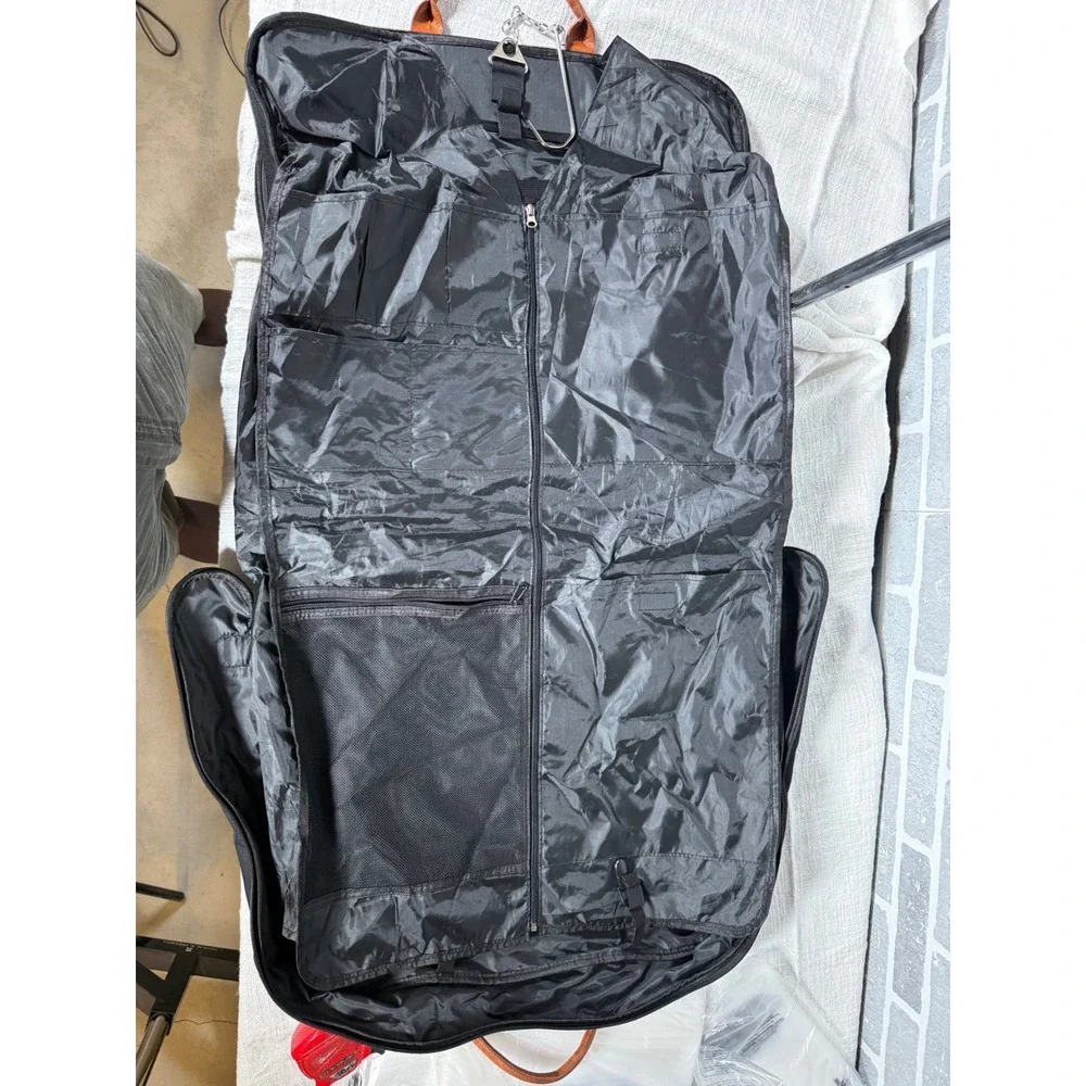 N/A black nylon